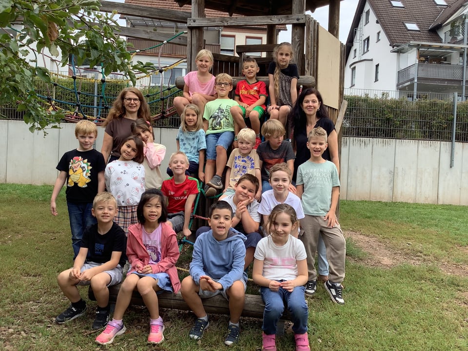 Klassen der Grundschule Dahn